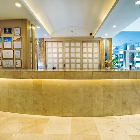 Bull Reina Isabel & 4* Las Palmas de Gran Canaria