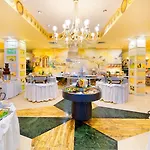 Hotel Bull Reina Isabel & 4*