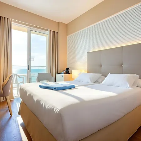 Bull Reina Isabel & Hotel Las Palmas