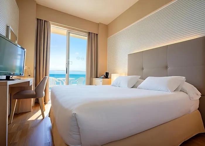 Bull Reina Isabel & לאס פאלמס דה גראן קנאריה