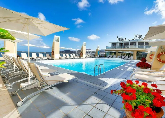 Hotel Bull Reina Isabel&spa 4*