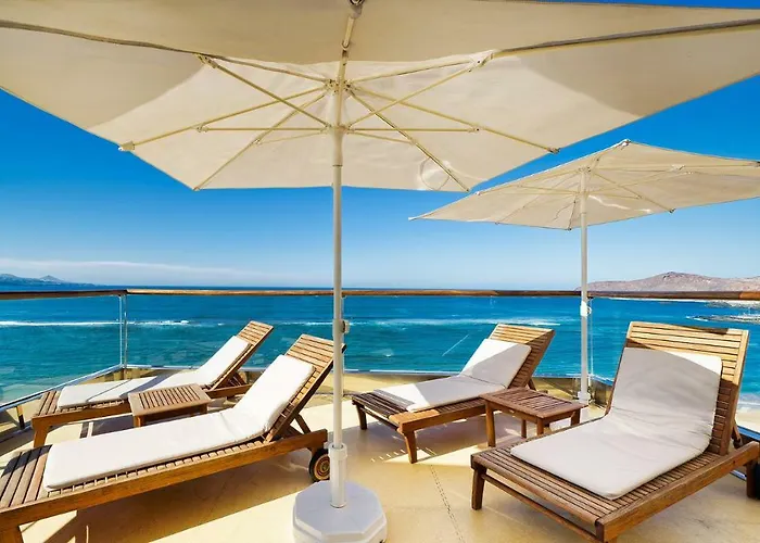 Bull Reina Isabel & לאס פאלמס דה גראן קנאריה