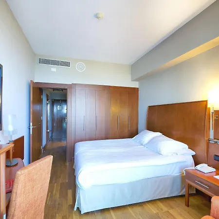 Bull Reina Isabel&spa