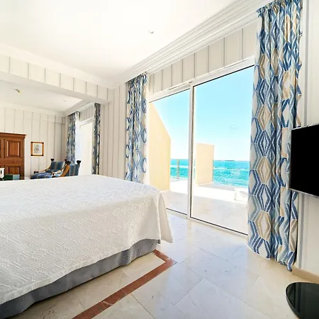 Bull Reina Isabel&spa Hotel