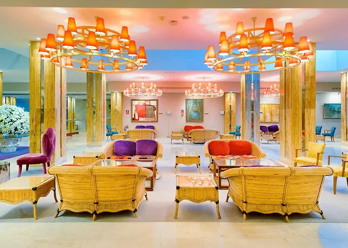 Hotel Bull Reina Isabel & 4*